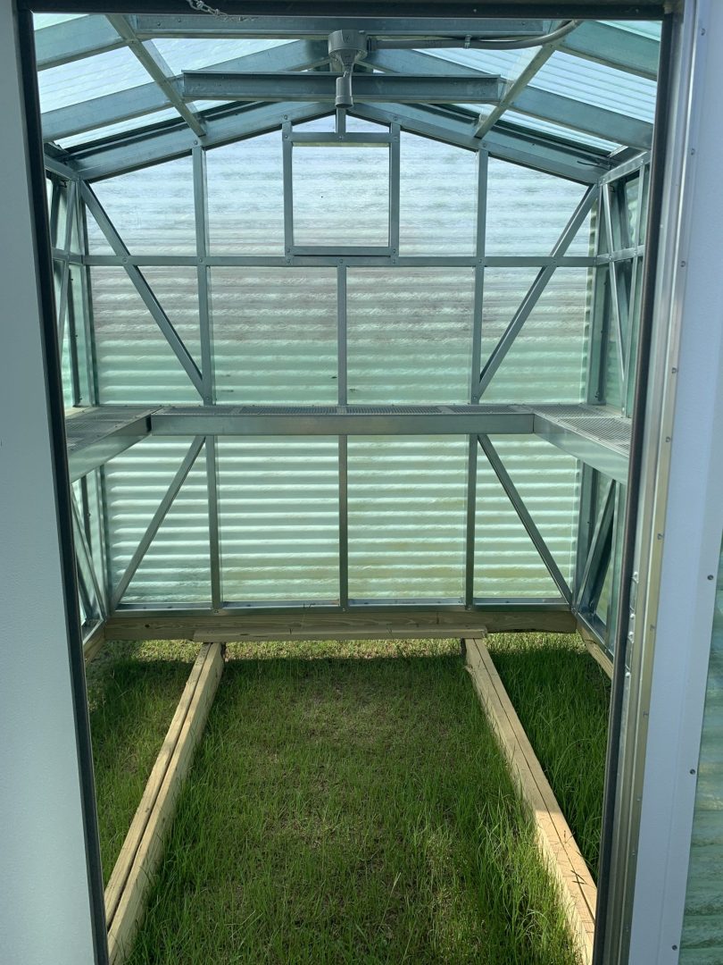 Handi-House 8×8 Greenhouse — image from the original listing